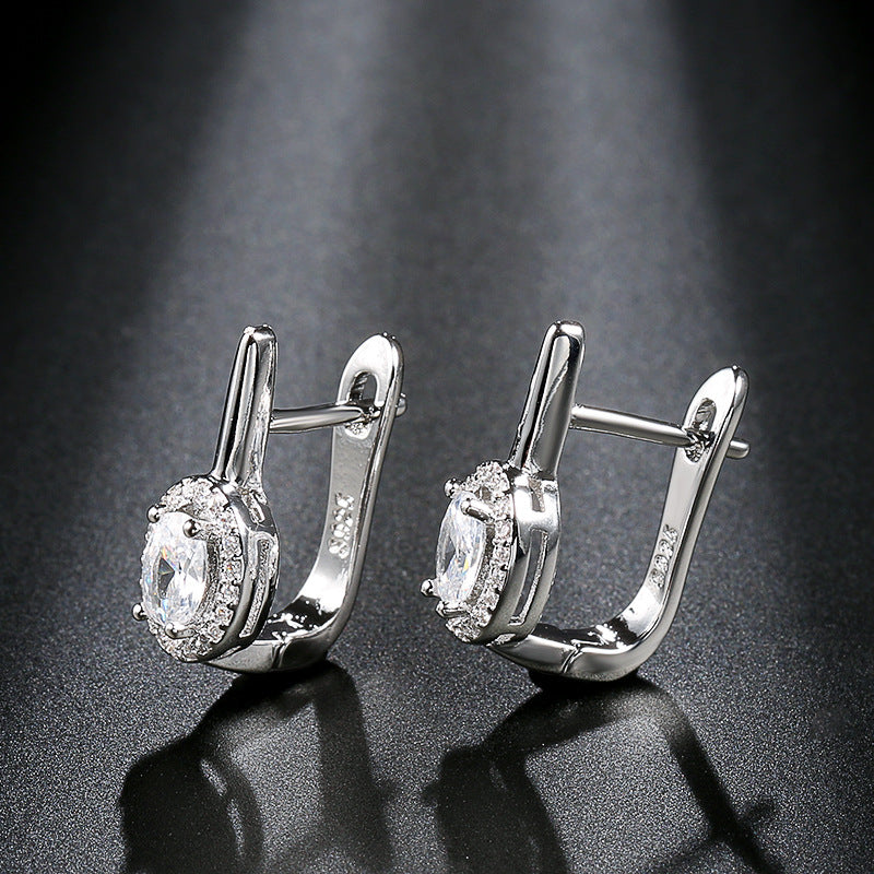 Zirconia Circle Stud Earrings - Elegant and Versatile
